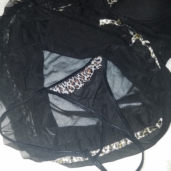 ๐ Cheetah Print Lingerie Set Size Medium Padded - Picture 3 of 9